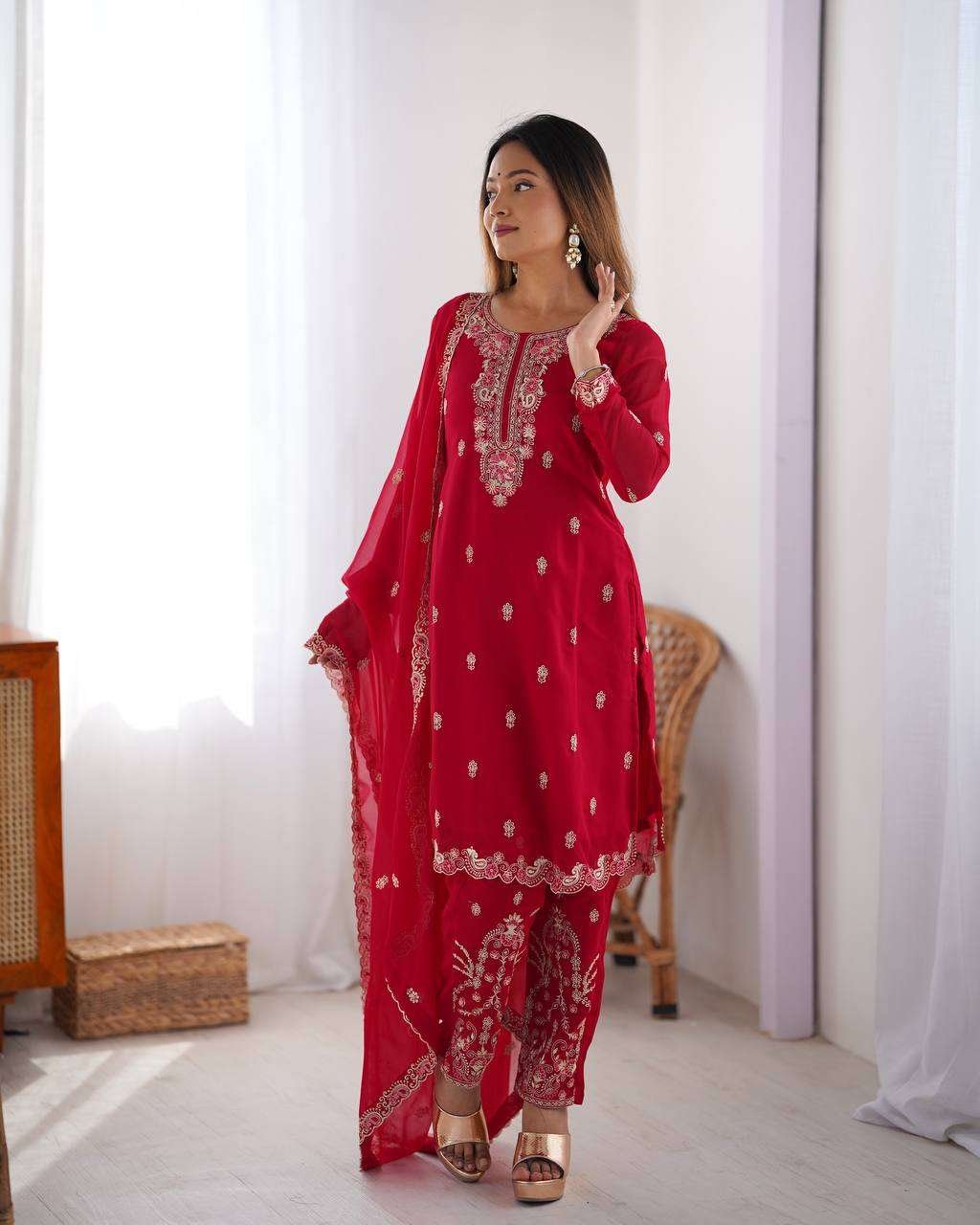 Women's Georgette Embroidery Straight Kurti with Pant And Dupatta Set